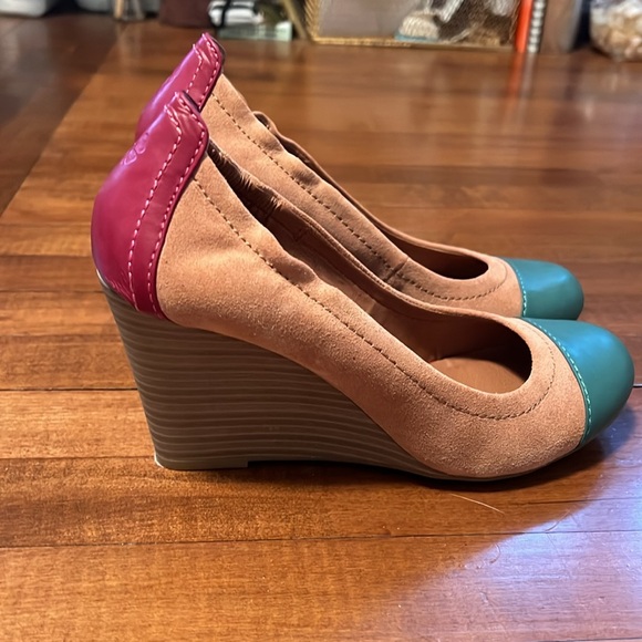Lucky Brand Colour Block Heels - Picture 2 of 5